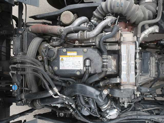 中古トラック いすゞ冷凍バン ＃12