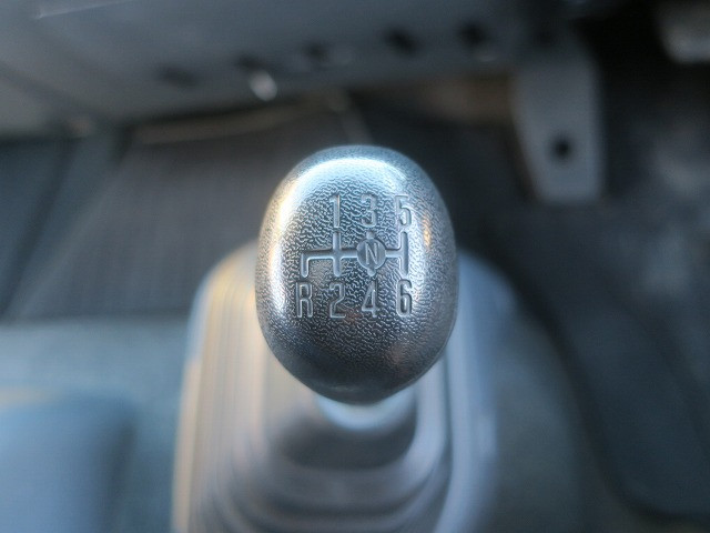 中古トラック いすゞ冷凍バン ＃17