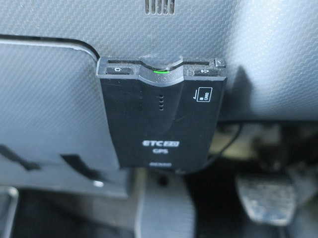 中古トラック いすゞ冷凍バン ＃20