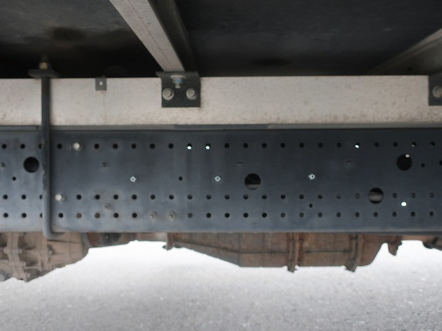 中古トラック いすゞ冷凍バン ＃10