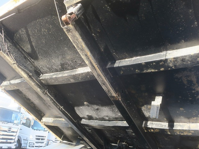 中古トラック いすゞダンプ ＃8