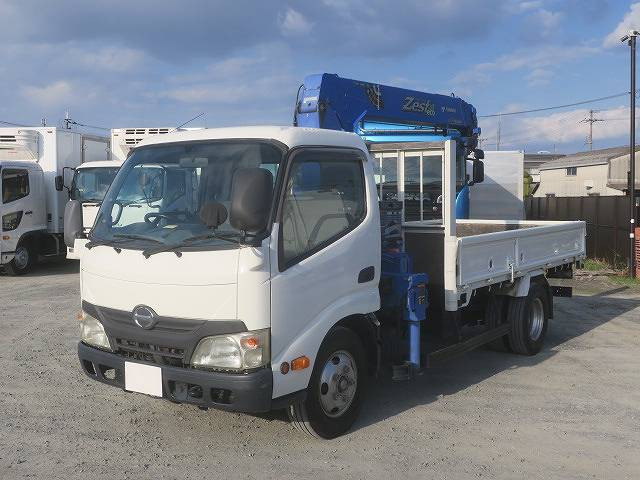 中古トラック 日野 デュトロ 3tクレーン付平ボディ