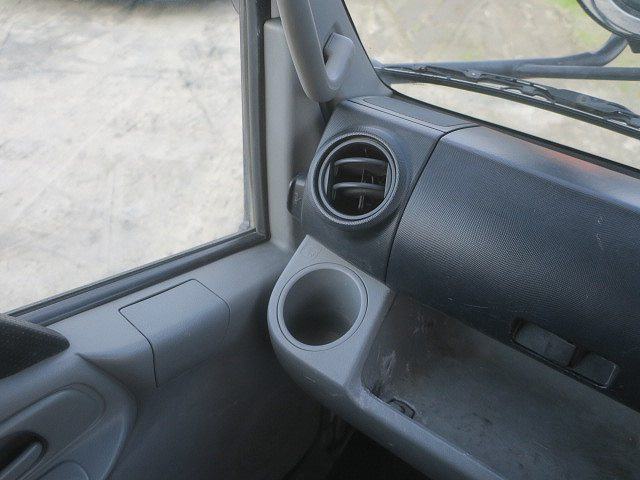 中古トラック 日野クレーン付平ボディ ＃13