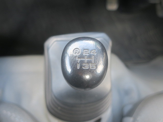 中古トラック 日野クレーン付平ボディ ＃18