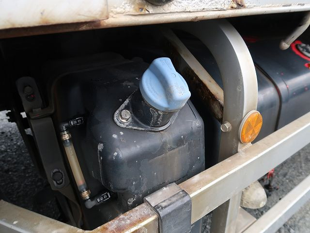 中古トラック 三菱ふそう平ボディアルミブロック #11