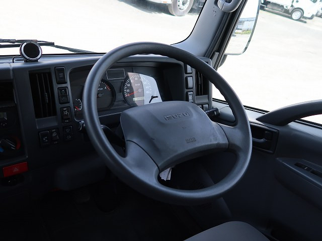 中古トラック いすゞアルミバン #14
