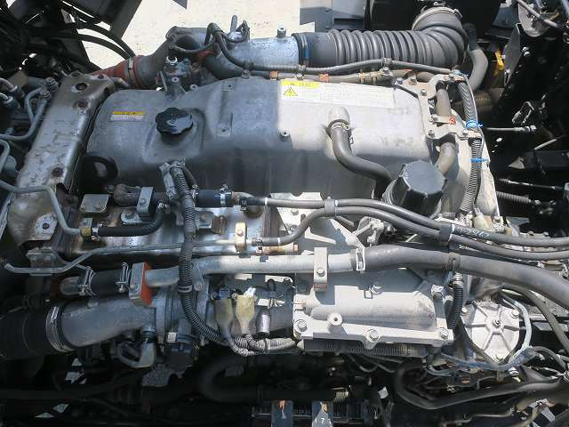 中古トラック いすゞ冷凍バン #15