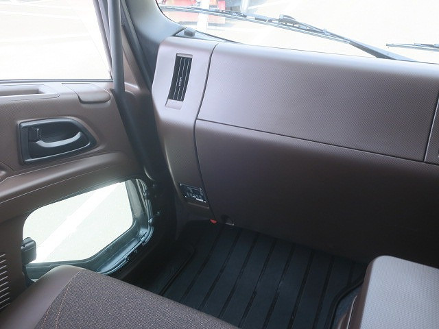 中古トラック いすゞアルミウィング ＃15