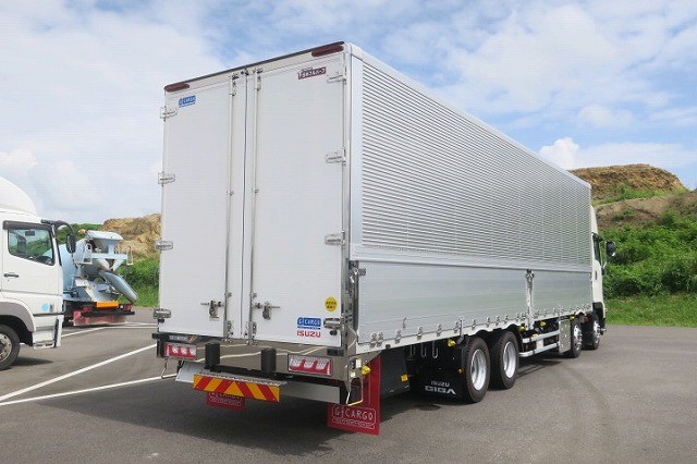 中古トラック いすゞアルミウィング #3