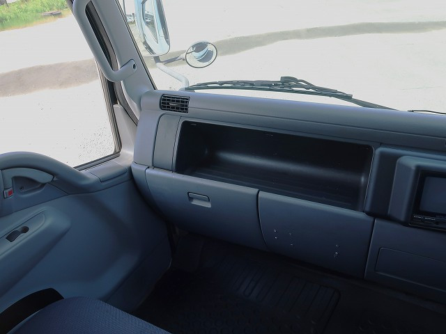 中古トラック 三菱ふそうアルミバン #12