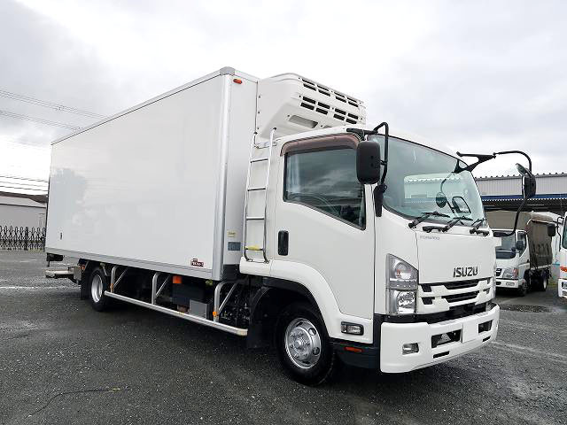 中古トラック いすゞ冷凍バン ＃2