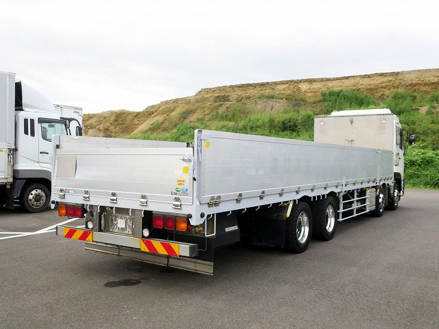 中古トラック UDトラックス平ボディアルミブロック ＃3