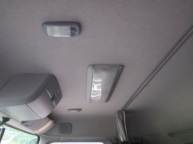 中古トラック UDトラックス平ボディアルミブロック ＃24