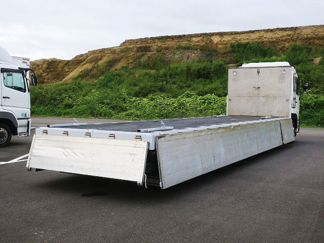 中古トラック UDトラックス平ボディアルミブロック ＃8