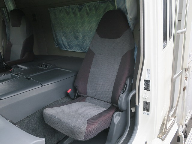 中古トラック 三菱ふそうアルミウィング #22