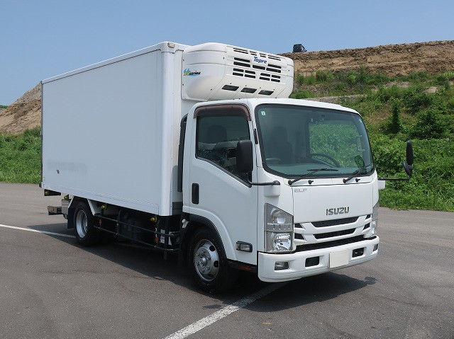 中古トラック いすゞ冷凍バン ＃2