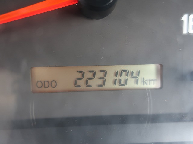 中古トラック いすゞ冷凍バン ＃17