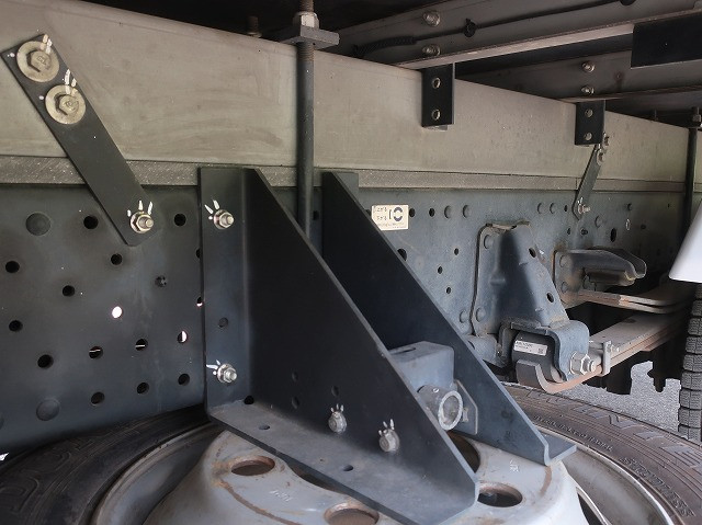 中古トラック いすゞ冷凍バン ＃9