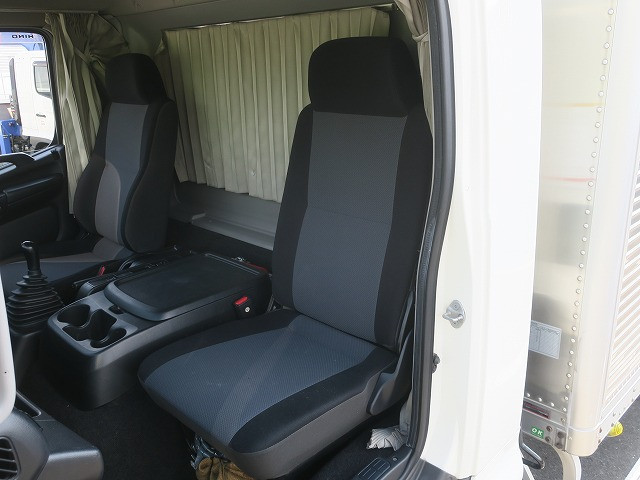 中古トラック 日野アルミバン #23