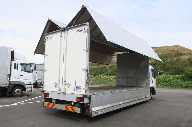 中古トラック いすゞアルミウィング ＃7