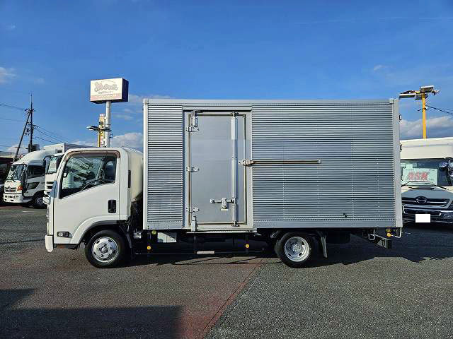 中古トラック いすゞアルミバン ＃7