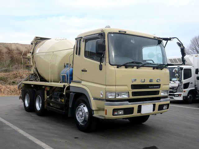 中古トラック 三菱ふそうコンクリートミキサー車 ＃2