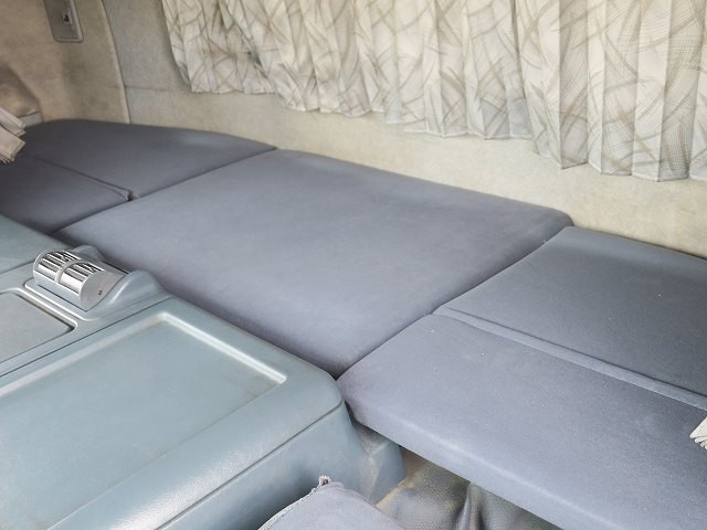 中古トラック 三菱ふそうコンクリートミキサー車 ＃23