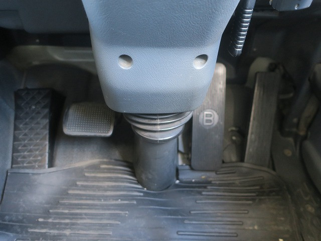 中古トラック 三菱ふそうコンクリートミキサー車 ＃22