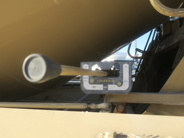 中古トラック 三菱ふそうコンクリートミキサー車 ＃8