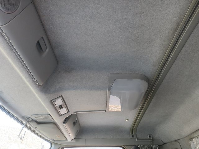 中古トラック 三菱ふそうコンクリートミキサー車 #24