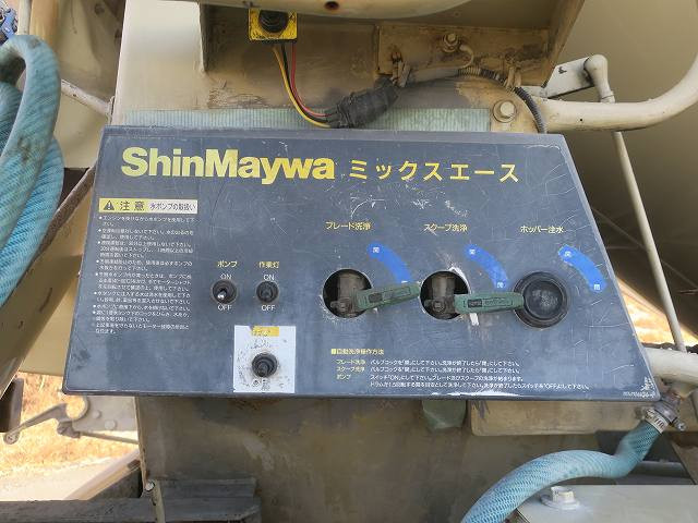 中古トラック 三菱ふそうコンクリートミキサー車 ＃9