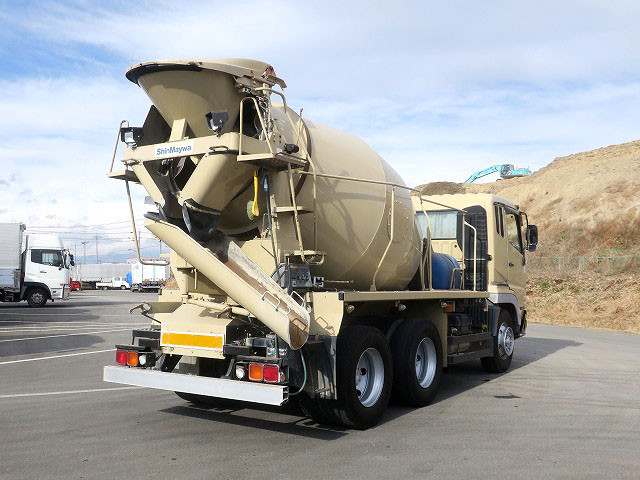 中古トラック 三菱ふそうコンクリートミキサー車 ＃3