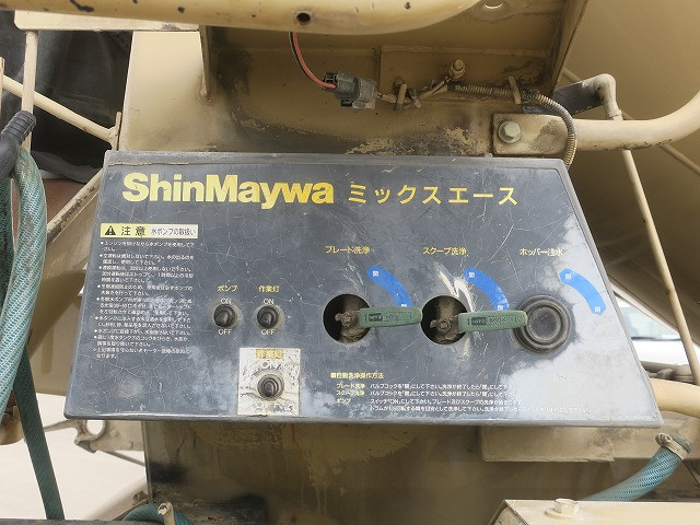 中古トラック 三菱ふそうコンクリートミキサー車 ＃8