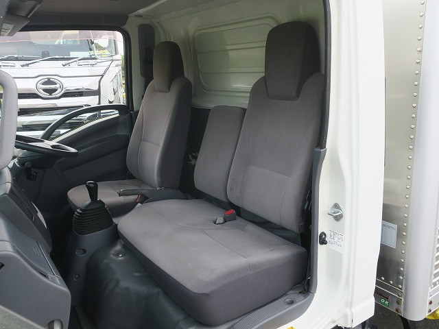 中古トラック いすゞアルミバン ＃23