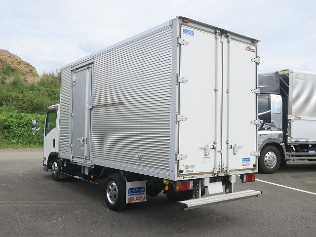 中古トラック いすゞアルミバン #4