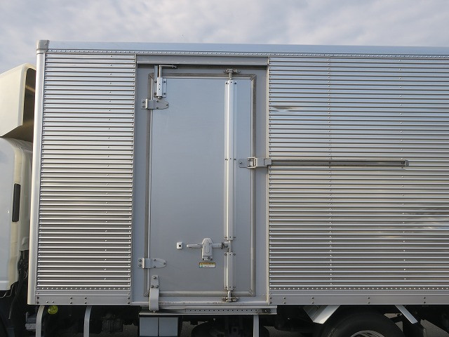 中古トラック いすゞアルミバン ＃6