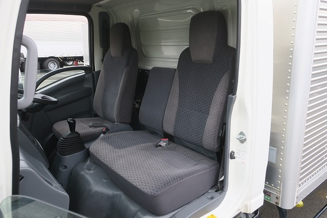 中古トラック いすゞアルミバン #23