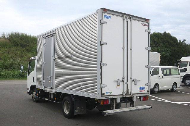 中古トラック いすゞアルミバン #4