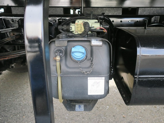 中古トラック 三菱ふそうクレーン付平ボディ ＃12