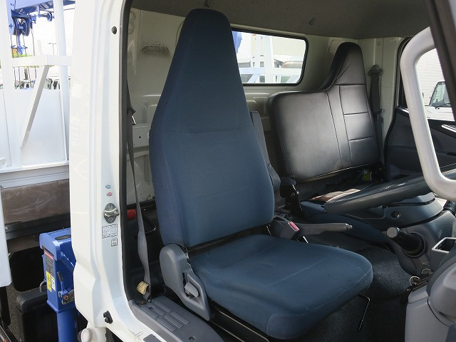 中古トラック 三菱ふそうクレーン付平ボディ ＃14