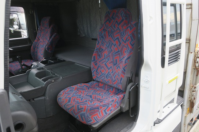 中古トラック いすゞ ギガ 大型平ボディアルミブロック