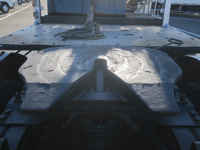 中古トラック UDトラックストラクタヘッド ＃10