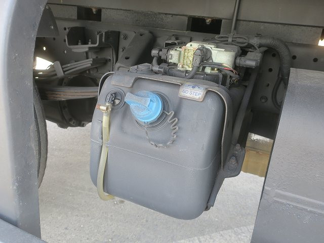 中古トラック 日産クレーン付平ボディ ＃12