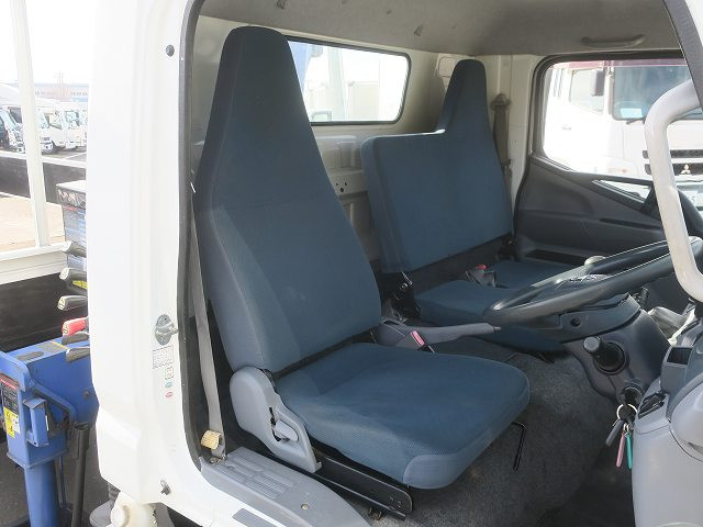 中古トラック 日産クレーン付平ボディ ＃14