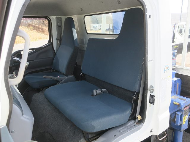 中古トラック 日産クレーン付平ボディ ＃23