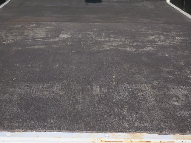 中古トラック 日産クレーン付平ボディ ＃8