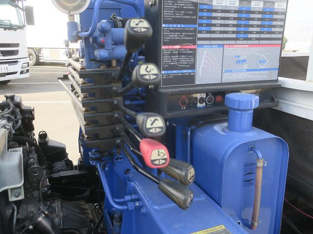 中古トラック 日産クレーン付平ボディ ＃10