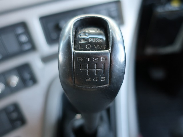 中古トラック UDトラックスダンプ ＃17