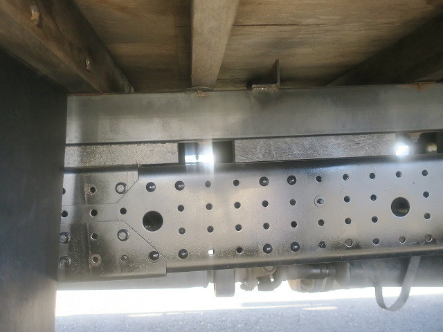 中古トラック 三菱ふそうクレーン付平ボディ ＃11