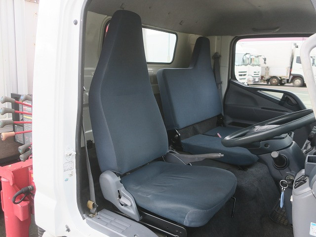 中古トラック 三菱ふそうクレーン付平ボディ ＃15